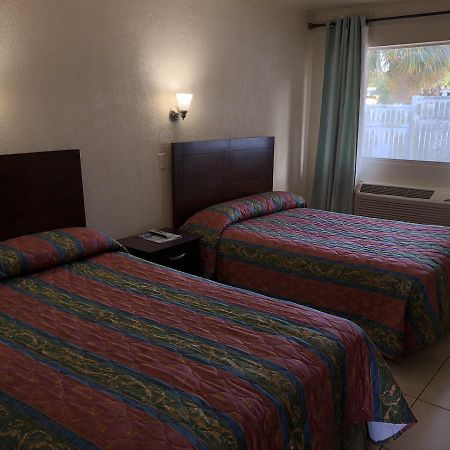 Sunset Inn- Fort Pierce, Fl 外观 照片